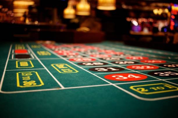 Live casino and sports betting on cika303 alongside Gates of Olympus slots